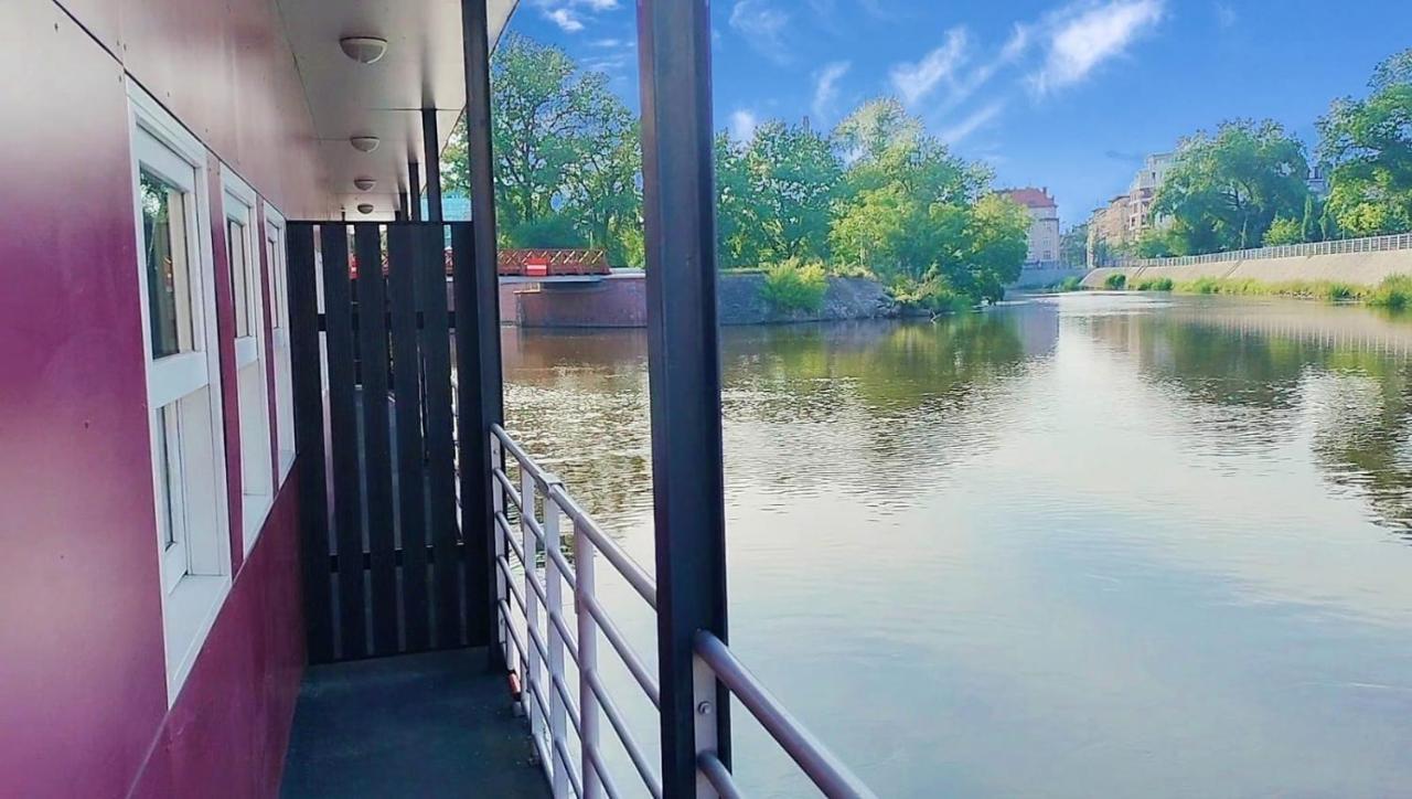 Great Polonia River Boat Apartments Wroclaw Bagian luar foto