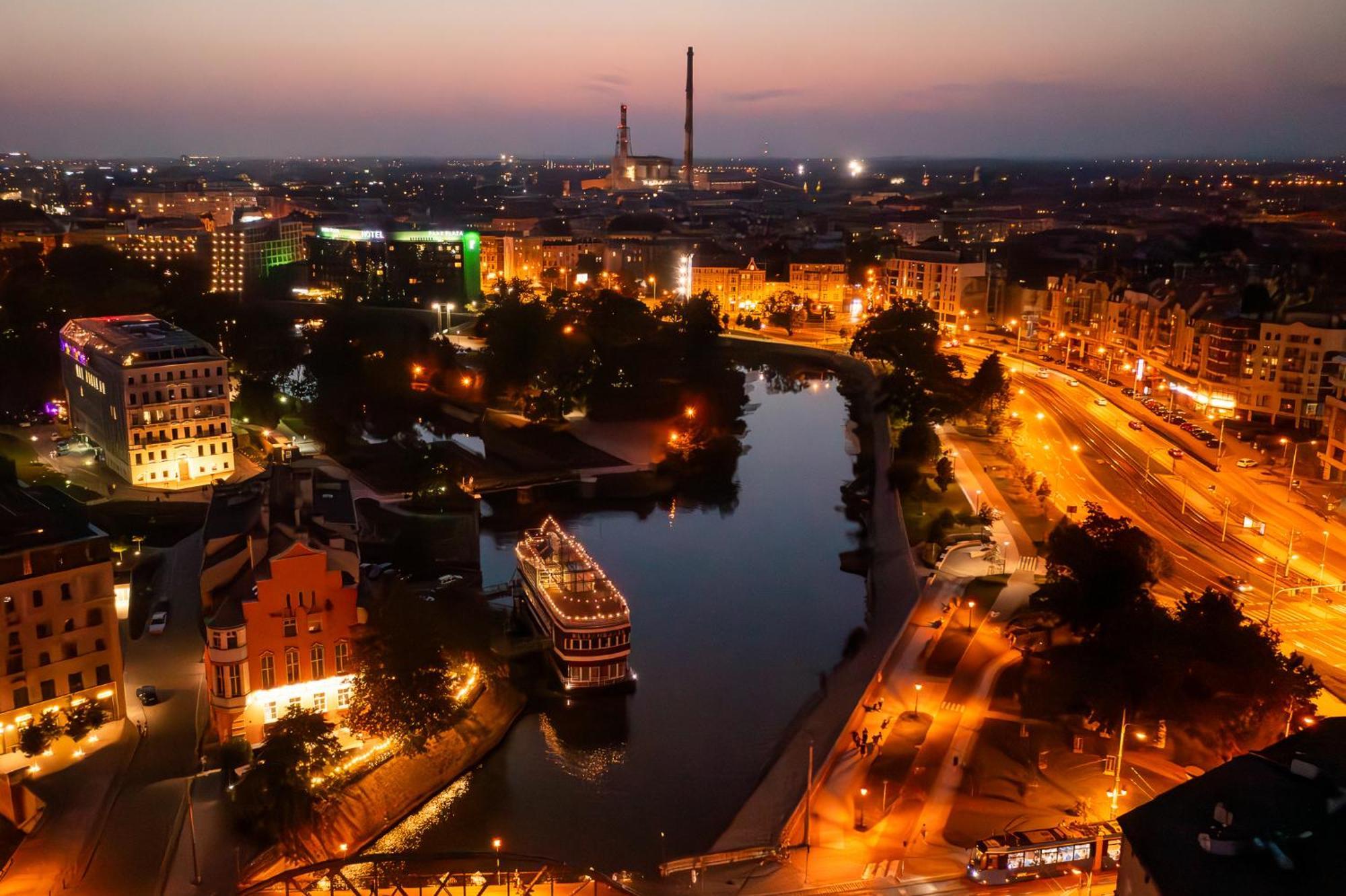 Great Polonia River Boat Apartments Wroclaw Bagian luar foto