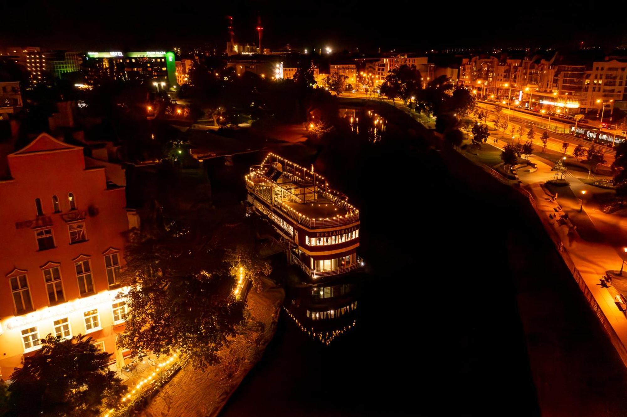 Great Polonia River Boat Apartments Wroclaw Bagian luar foto